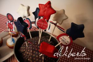 Cake Pops CU_sm.jpg